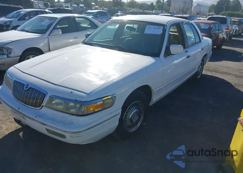 1995 Mercury Grand Marquis Gs z USA, uszkodzony, nr VIN 2MELM74W9SX616324